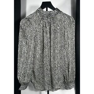 🌸 H&M Sheer Floral Long Sleeve Blouse – Size M – Black/White 🌸